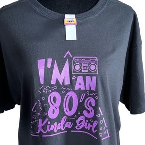 M&O GOLD - I’m An 80’s Kinda Girl Tee - Size L - Best of the 90’s Pin